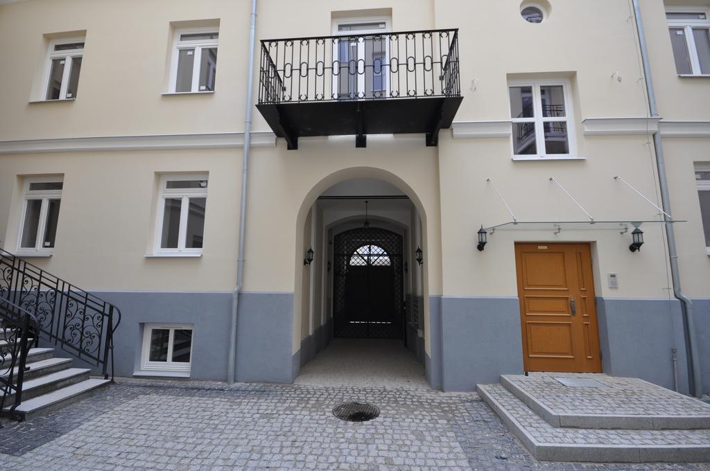 Mala Apartment Варшава Экстерьер фото